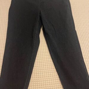 Karen Kane dark wash jeggings with black Waistband skinny ankle. EUC size 20W